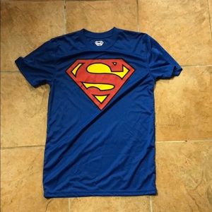 Superman size S